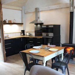 Espace repas, vu du salon - jpg 